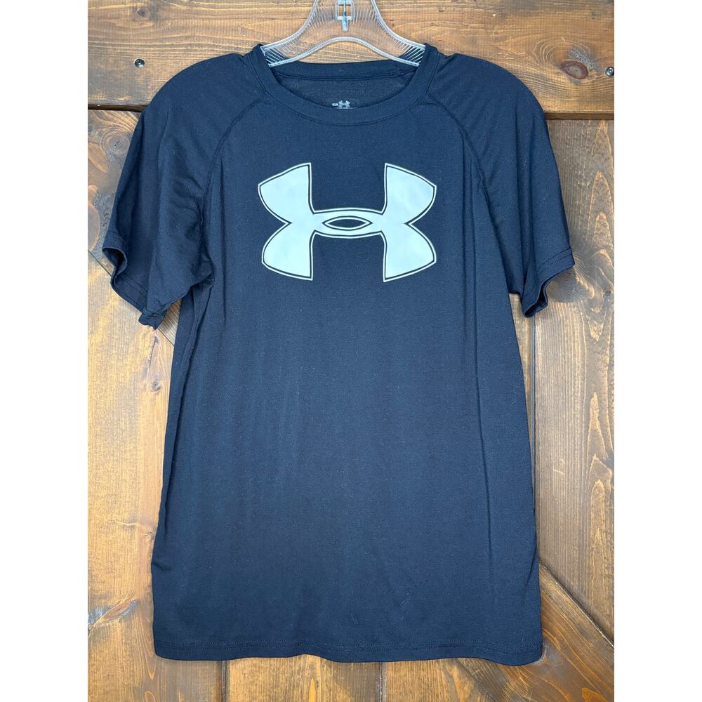 Under Armour boys youth large black t shirt